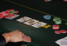 Live Low Stakes No Limit Holdem (NLHE) Poker in Midtown (NY)