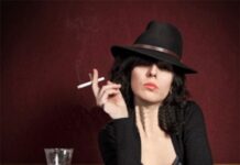 How to Become a Good Texas Holdem/No Limit Holdem (NLHE) Poker Player